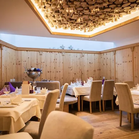 Sonnegg 4* Saalbach-Hinterglemm