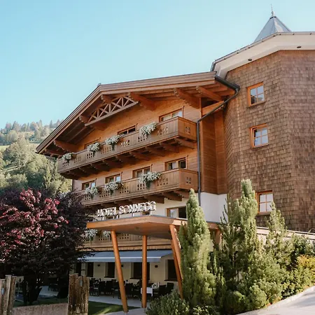 Sonnegg 4* Saalbach-Hinterglemm