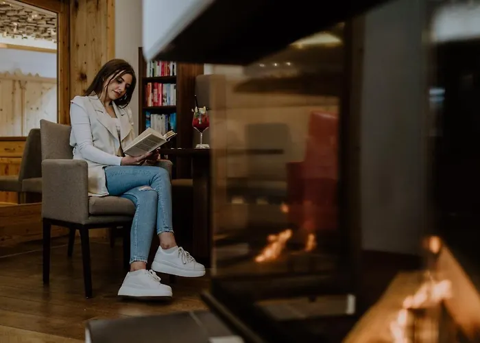 Hotel Sonnegg Saalbach-Hinterglemm