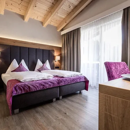 Sonnegg Saalbach-Hinterglemm