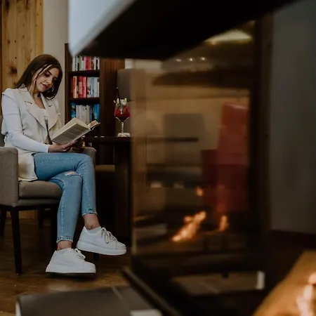 Hotel Sonnegg Saalbach-Hinterglemm